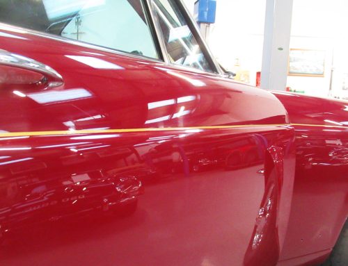 The finishing touch of a freehand coachline